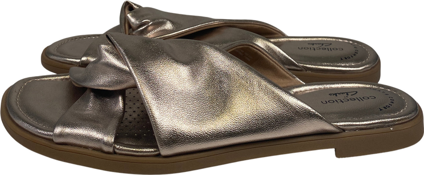 Clarks Collection Women’s Silver/Pewter Metallic Reyna Twist Flats - 8.5