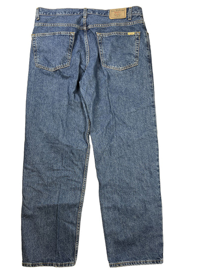 Levi's Signature Men's Medium Wash Vintage Relaxed Straight Jeans - 40x32
