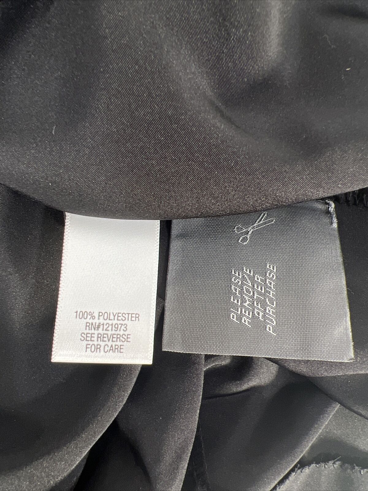 NUEVO Blusa de manga corta negra con pedrería en la parte delantera de Simply Vera Wang para mujer - L