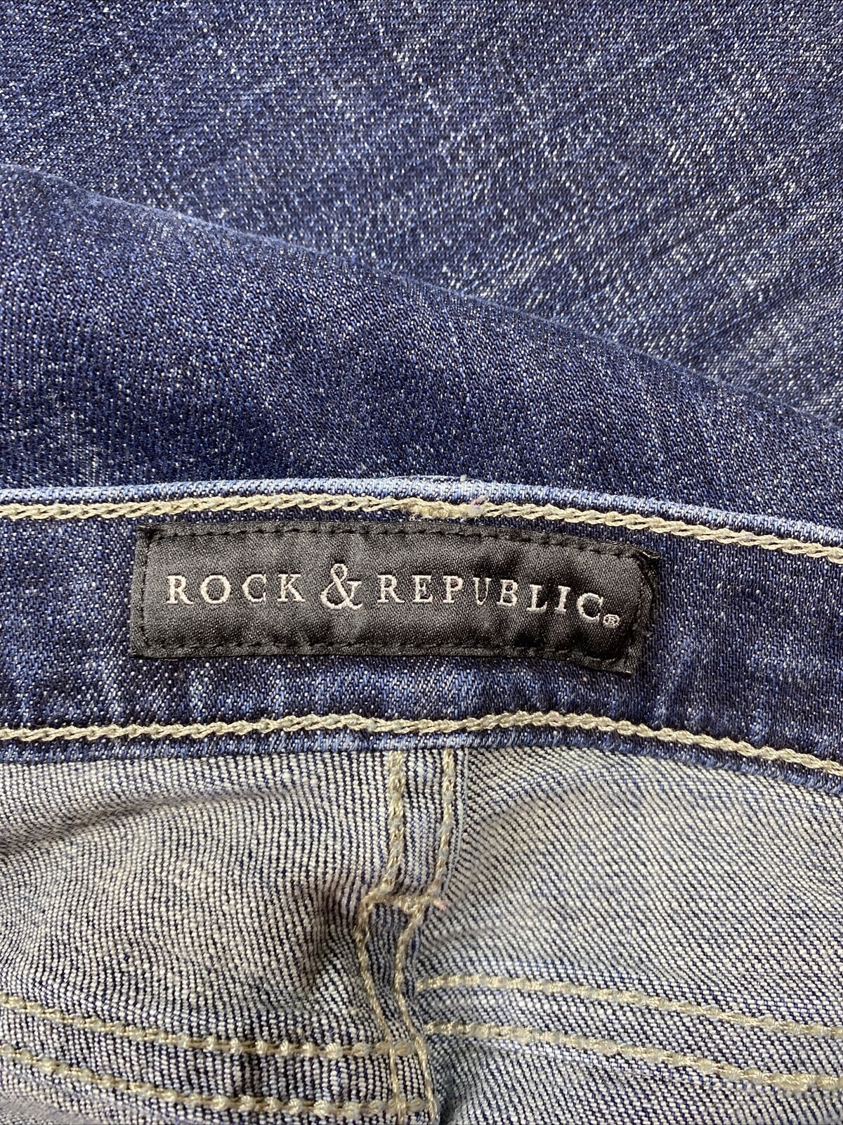 Rock & Republic Women's Dark Wash Kasandra Boot Cut Jeans - 2