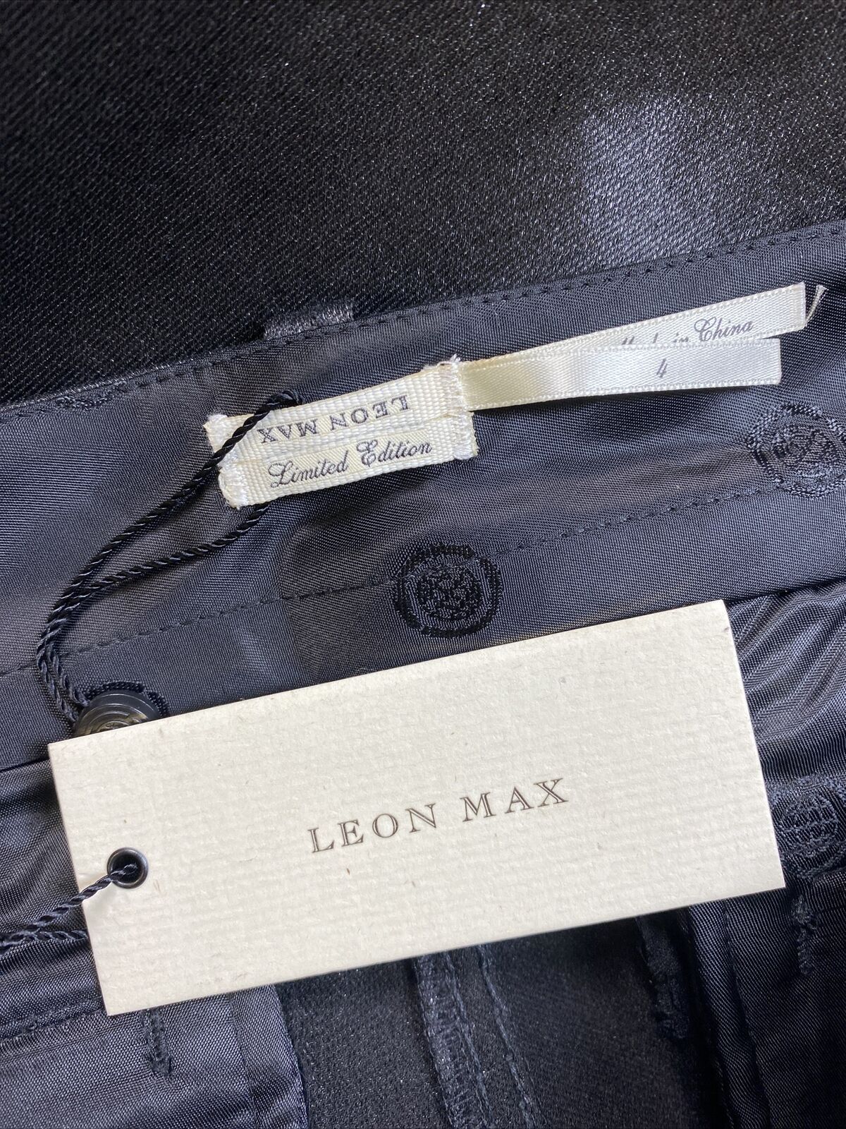 NEW Leon Max Women's Black Metallic Skinny Jeans - 4