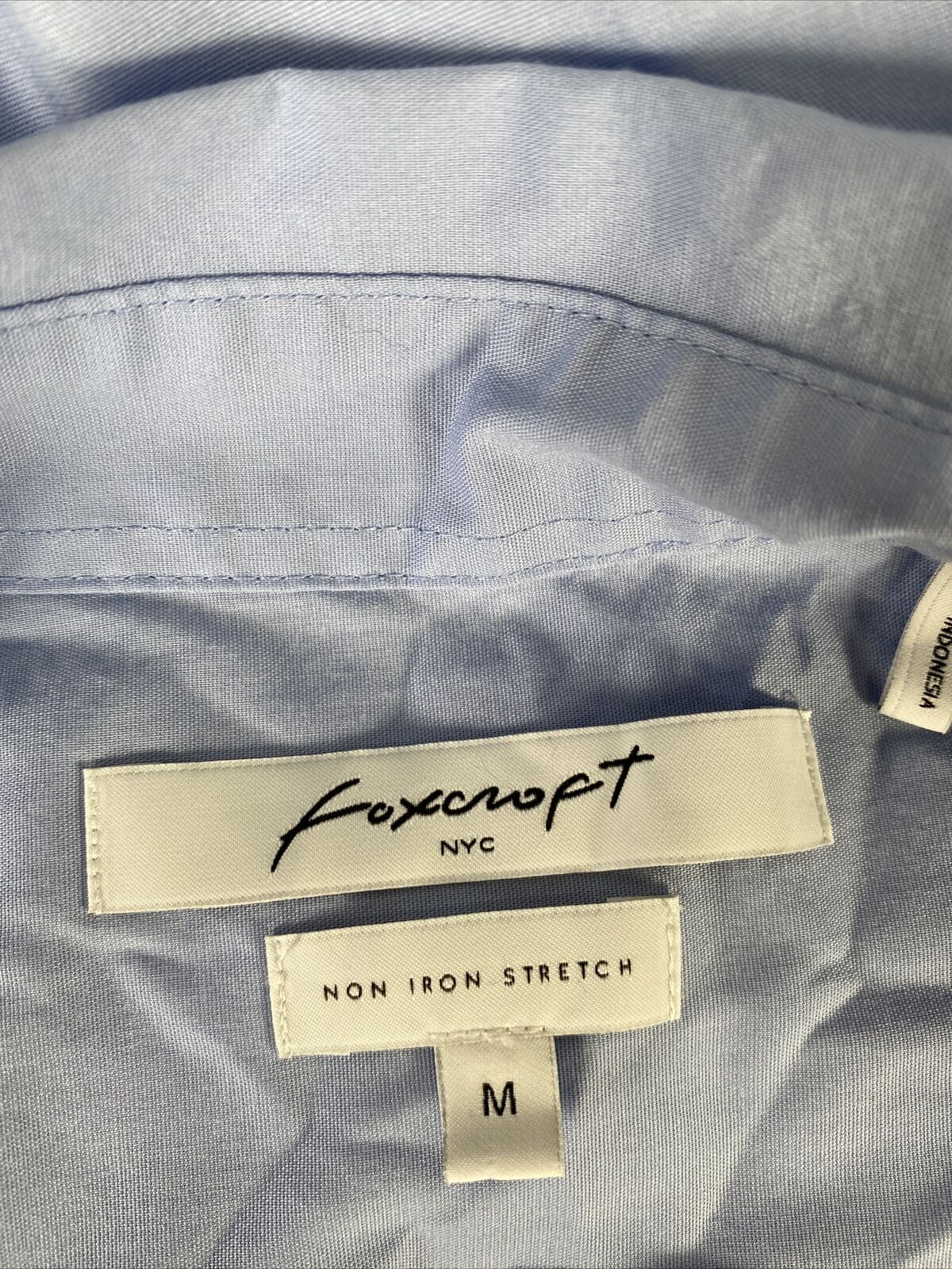 Foxcroft Women's Blue Long Sleeve Non Iron Button Up Blouse Sz M