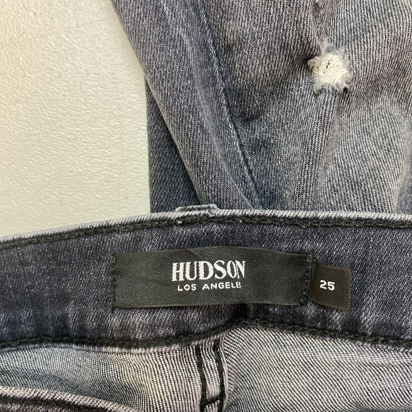 Hudson Women's Gray Wash Barbara Super Skinny Stretch Jeans Sz 25