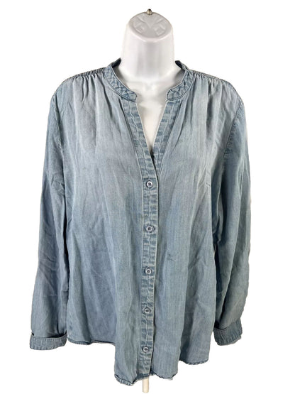 Cloth and Stone Women's Light Blue Chambray Button Up Top - L