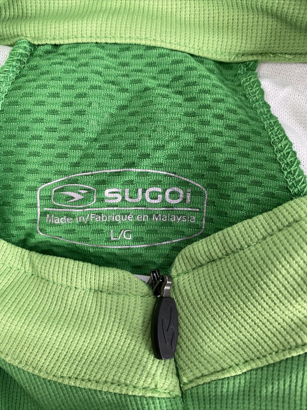 Sugoi Women's Green Short Sleeve Zip Front Biking Athletic Shirt - L