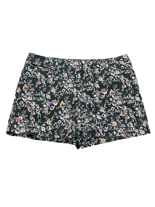 White House Black Market Women's Green Floral Casual 5 in Shorts - 14