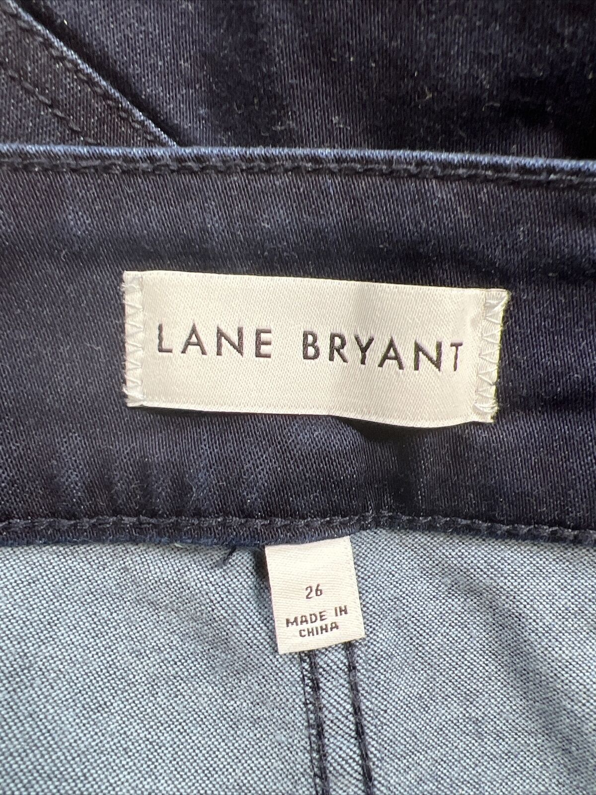 Lane Bryant Vaqueros Jegging de tiro alto con lavado oscuro para mujer - 26 Plus
