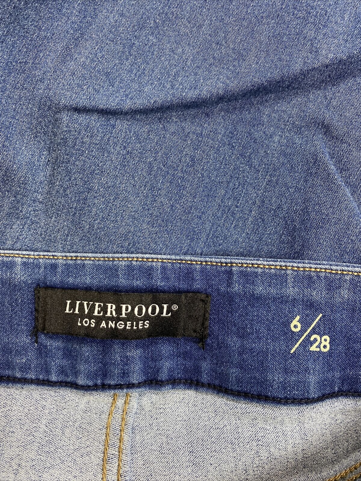 Liverpool Women's Lightwash The Capri Pull On Denim Jeans - 6/28