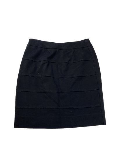 White House Black Market Women's Black Side Zip Pencil Skirt - 2