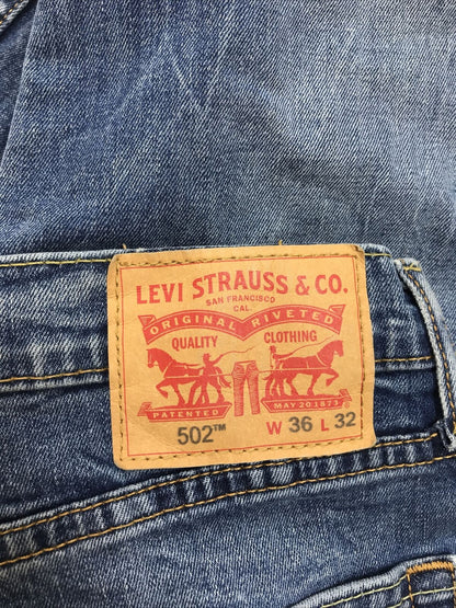 Levi's Men's Medium Wash 502 Regular Tapered Denim Stretch Jeans - 36x32