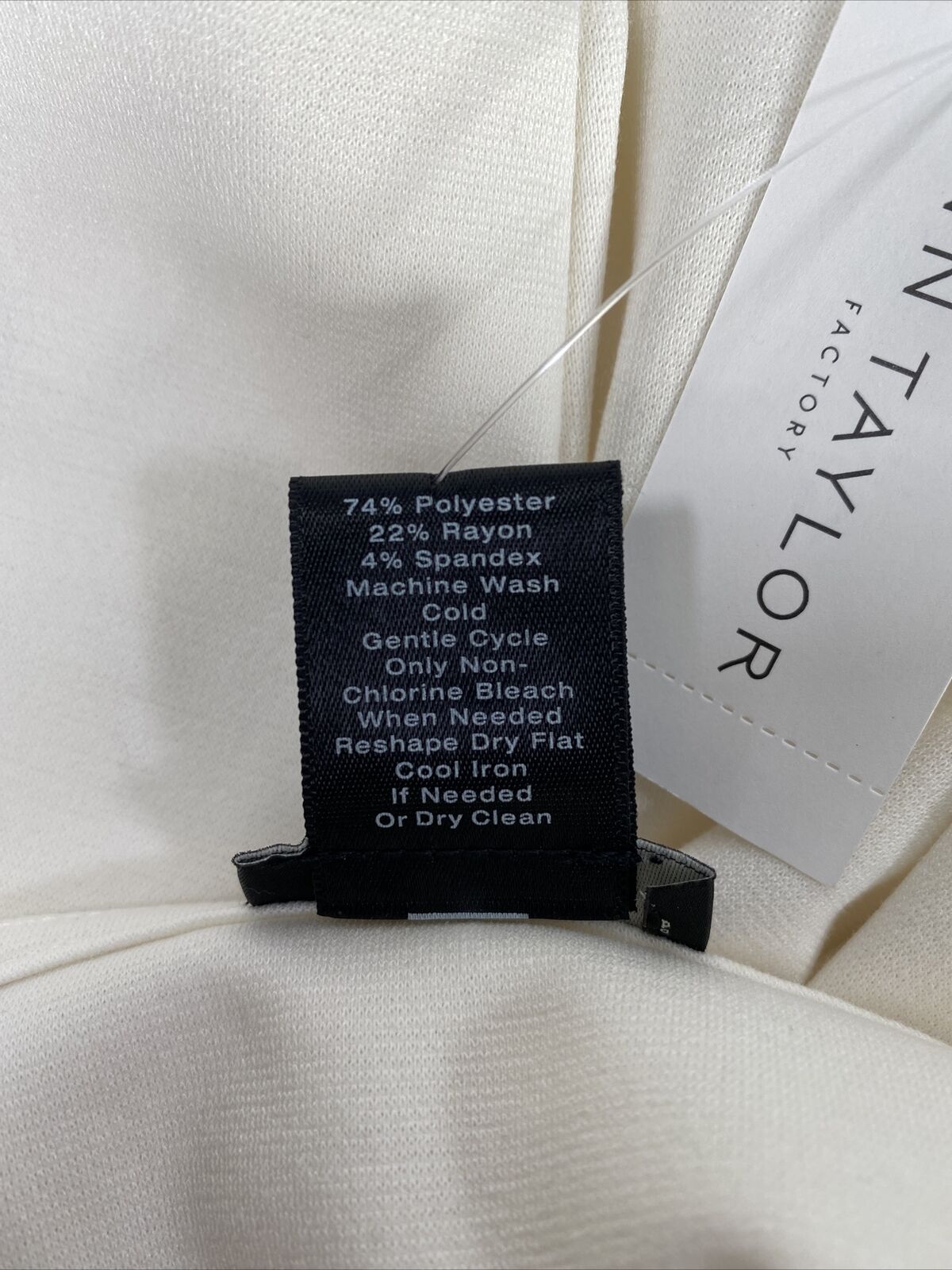 NUEVO Blusa blanca con mangas acampanadas de Ann Taylor para mujer - M