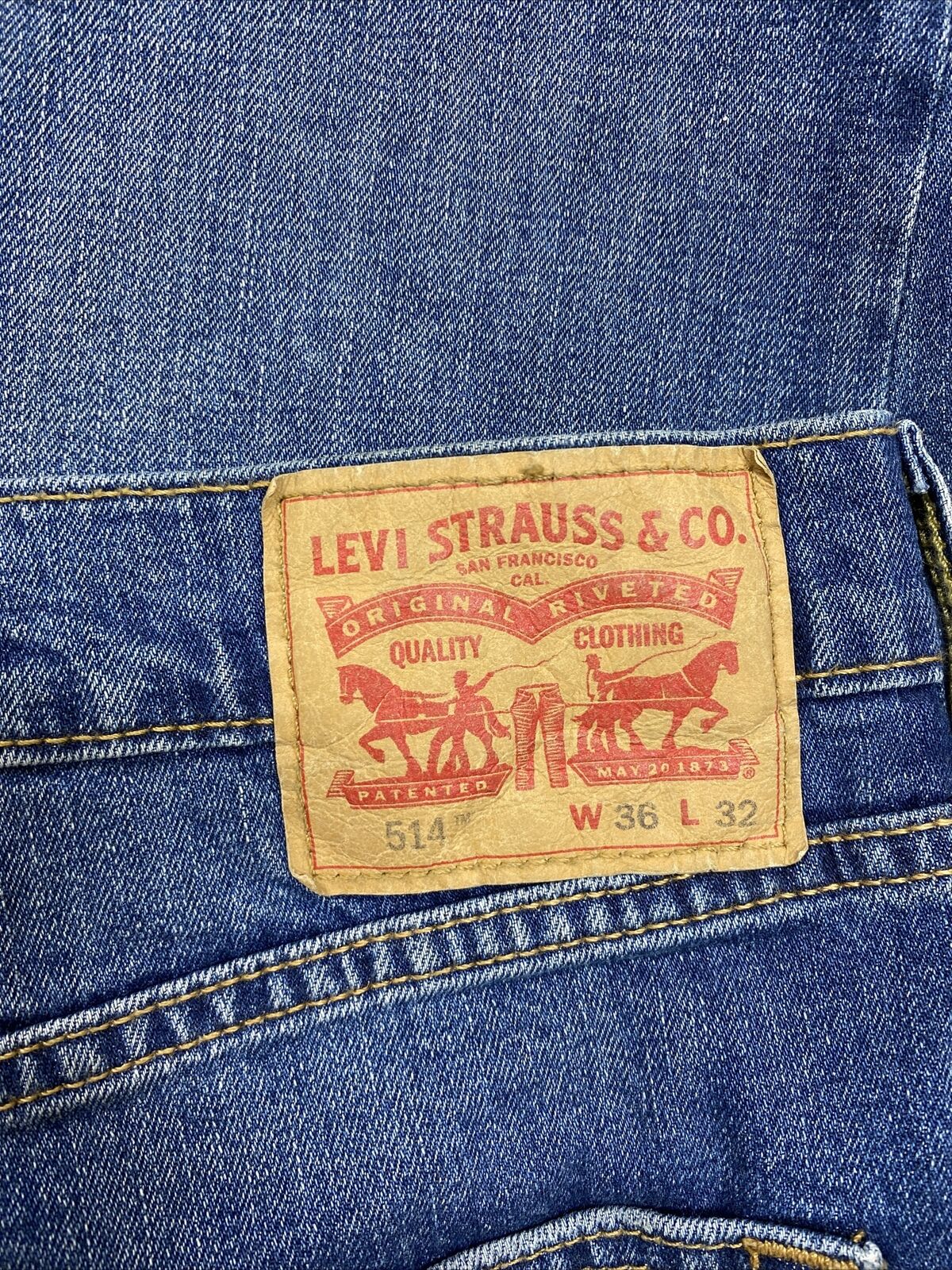 Levis 514 Men's Medium Wash Straight Leg Denim Jeans - 36x32