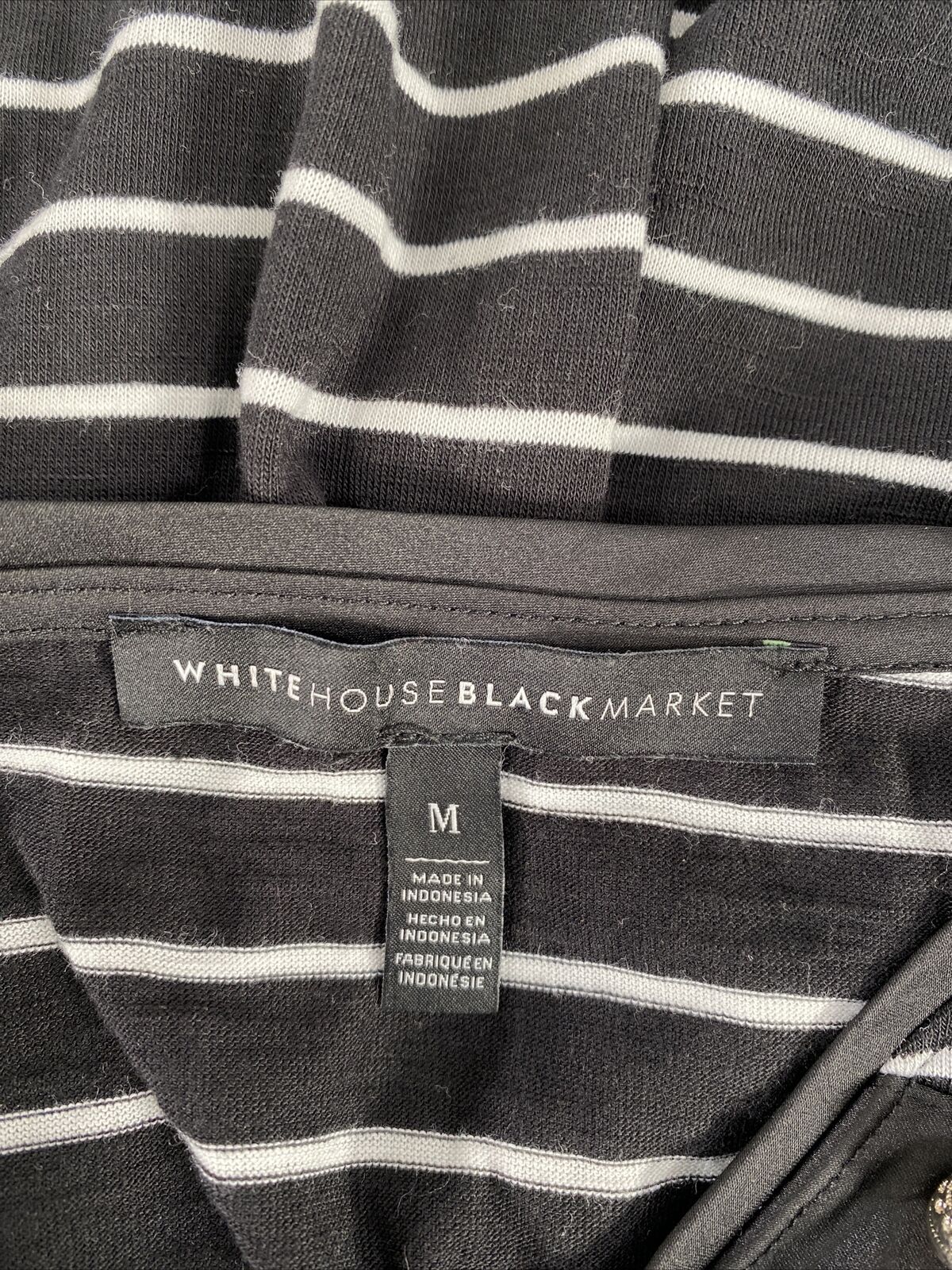 White House Black Market Women's Black/White Button Detail T-Shirt - M